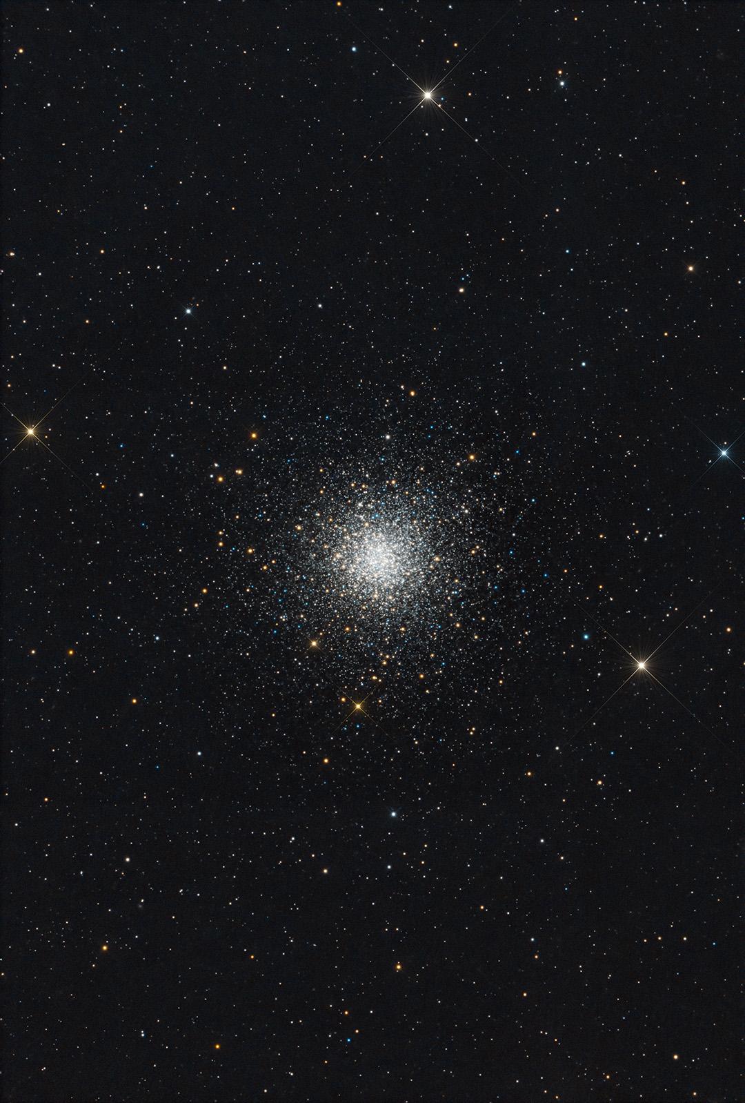 M10 - Globular Cluster